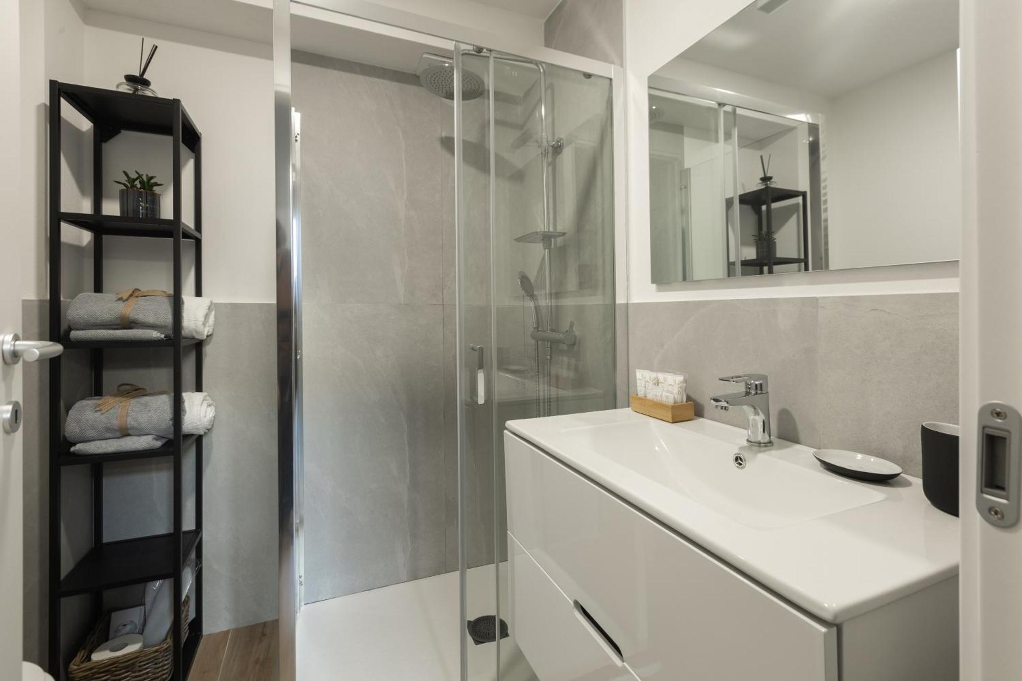Moderno E Confortevole Loft Tra Navigli E Bocconi Milano Esterno foto