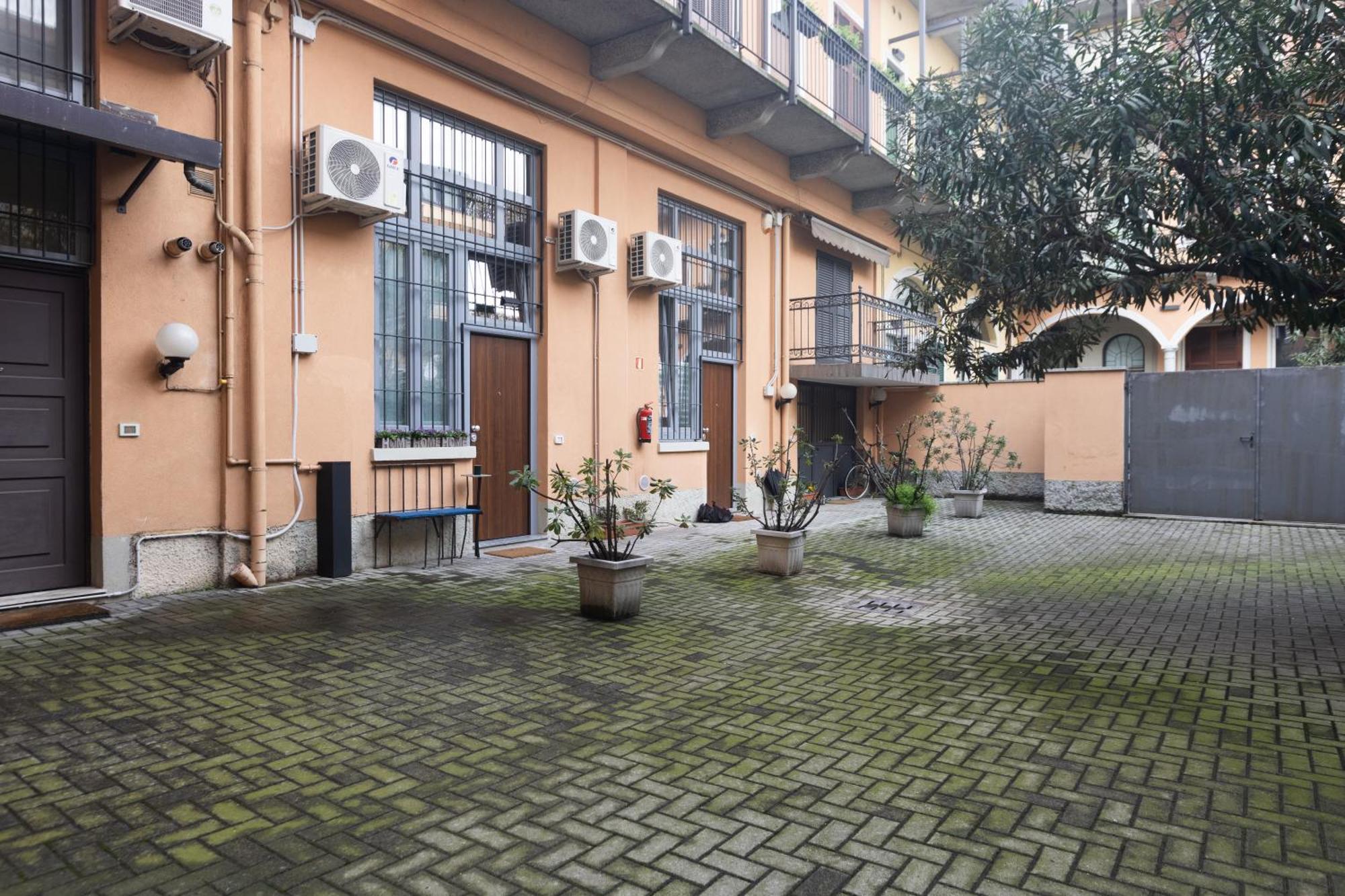 Moderno E Confortevole Loft Tra Navigli E Bocconi Milano Esterno foto