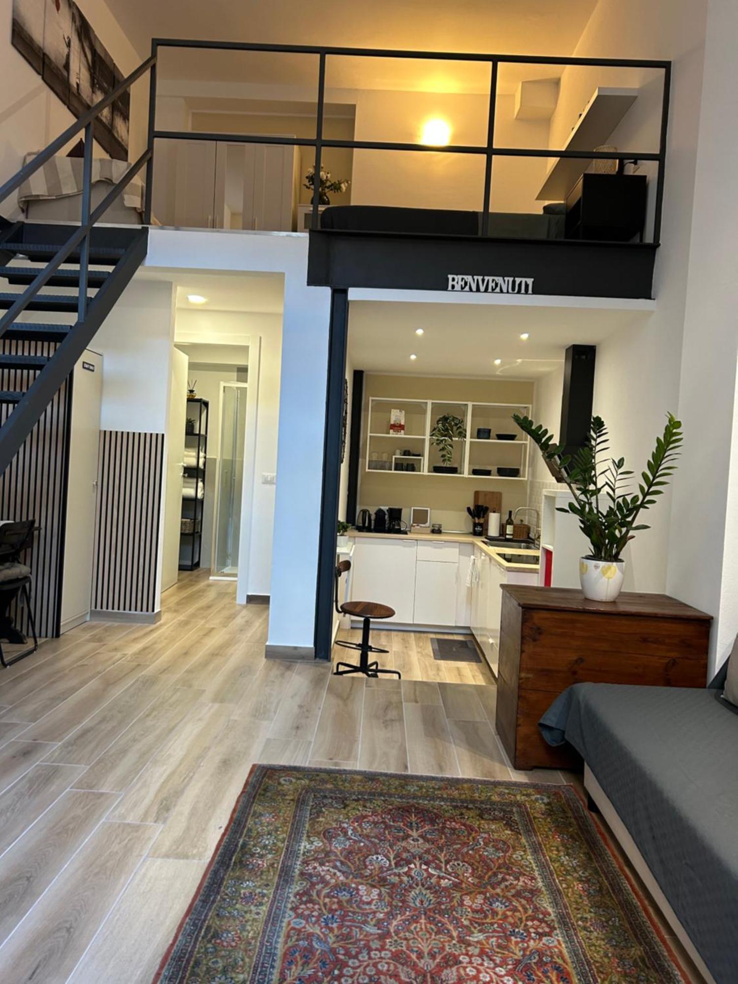Moderno E Confortevole Loft Tra Navigli E Bocconi Milano Esterno foto